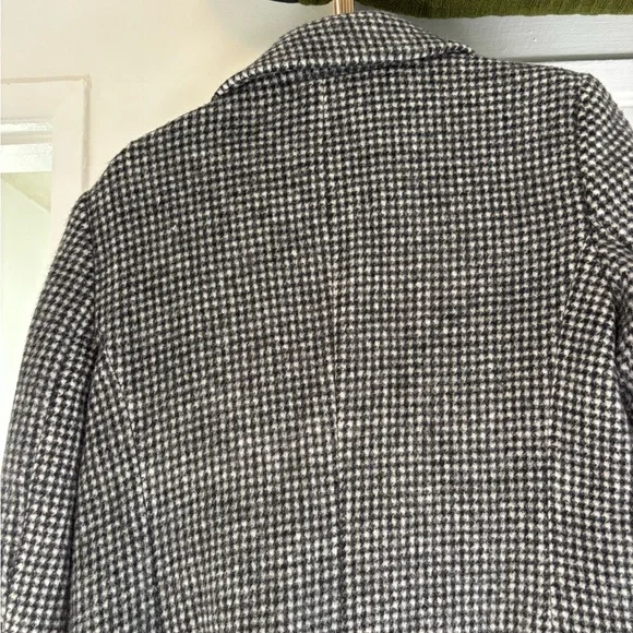 Reformation York coat - Picture 3 of 10
